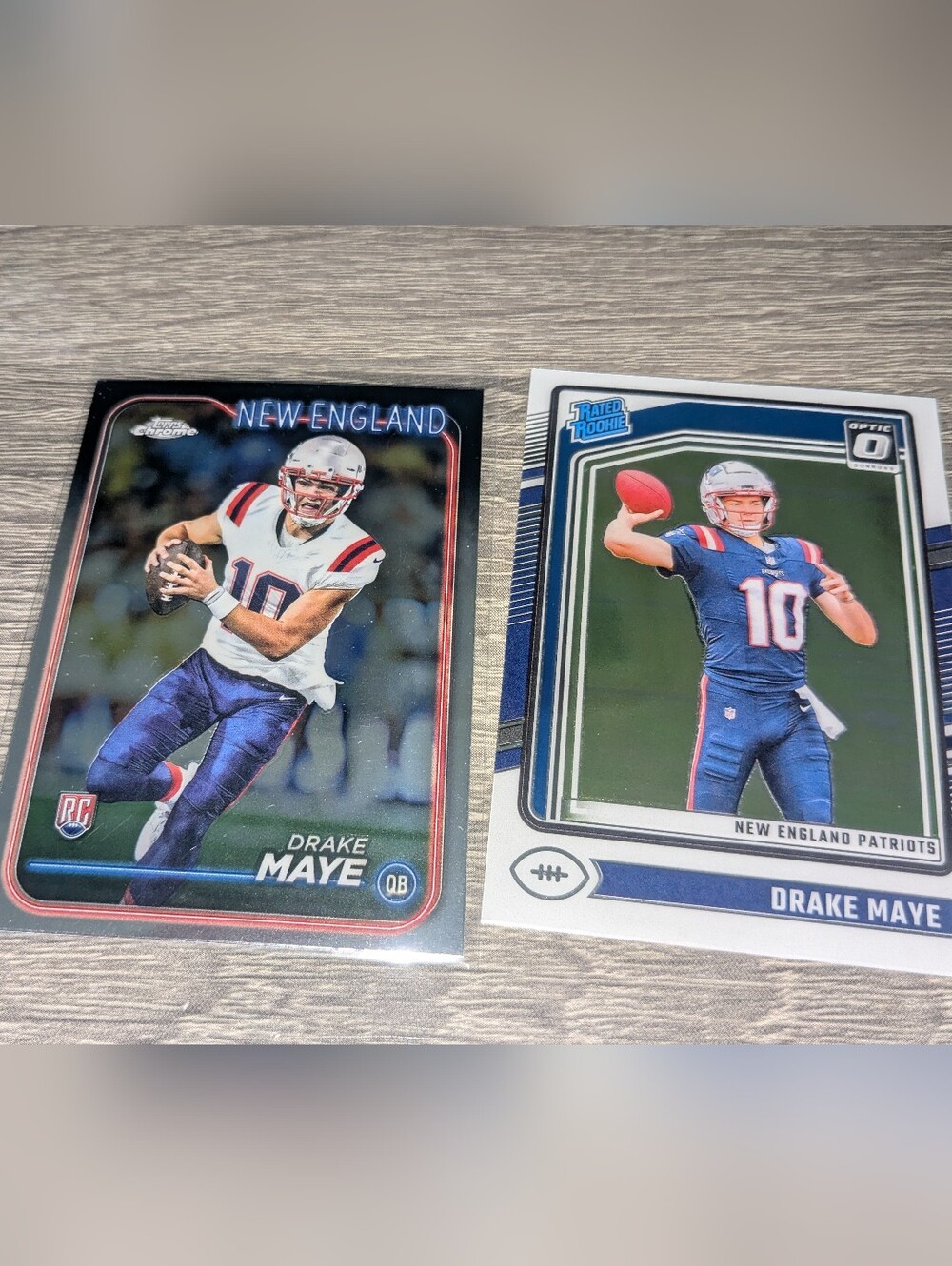 Drake Maye Football Rookie Cards - Picture 3 of 3